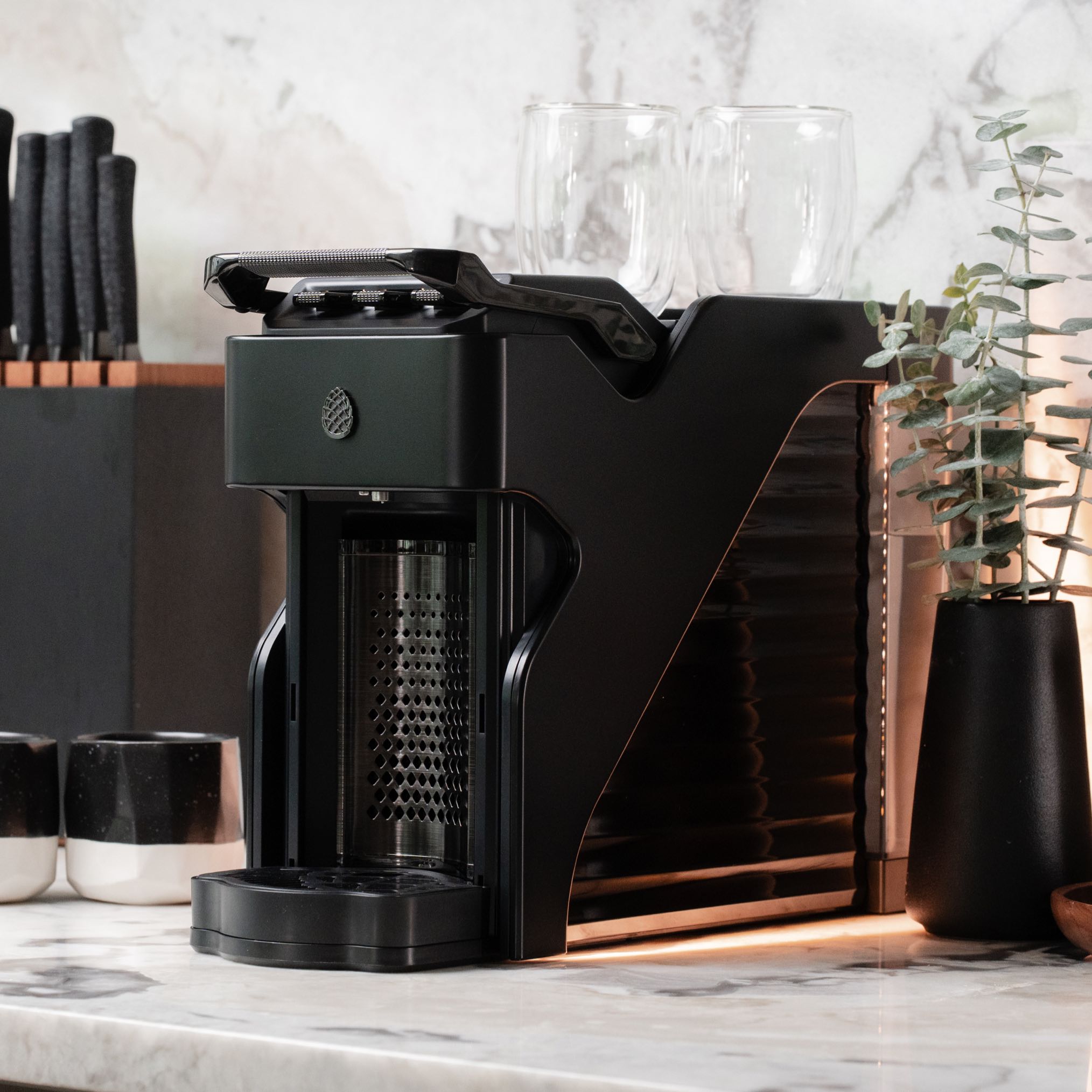 Milton Coffee Line1 Nespresso Compatible Brewer - Satin Black & Onyx