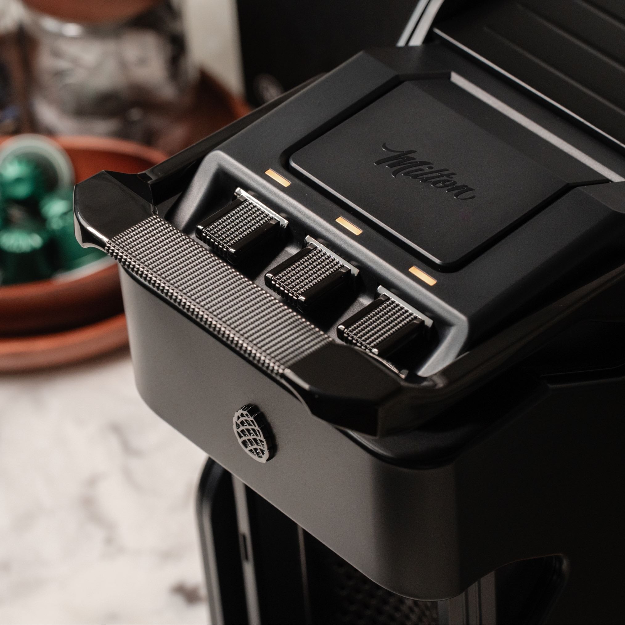 Milton Coffee Line1 Nespresso Compatible Brewer - Satin Black & Saddle