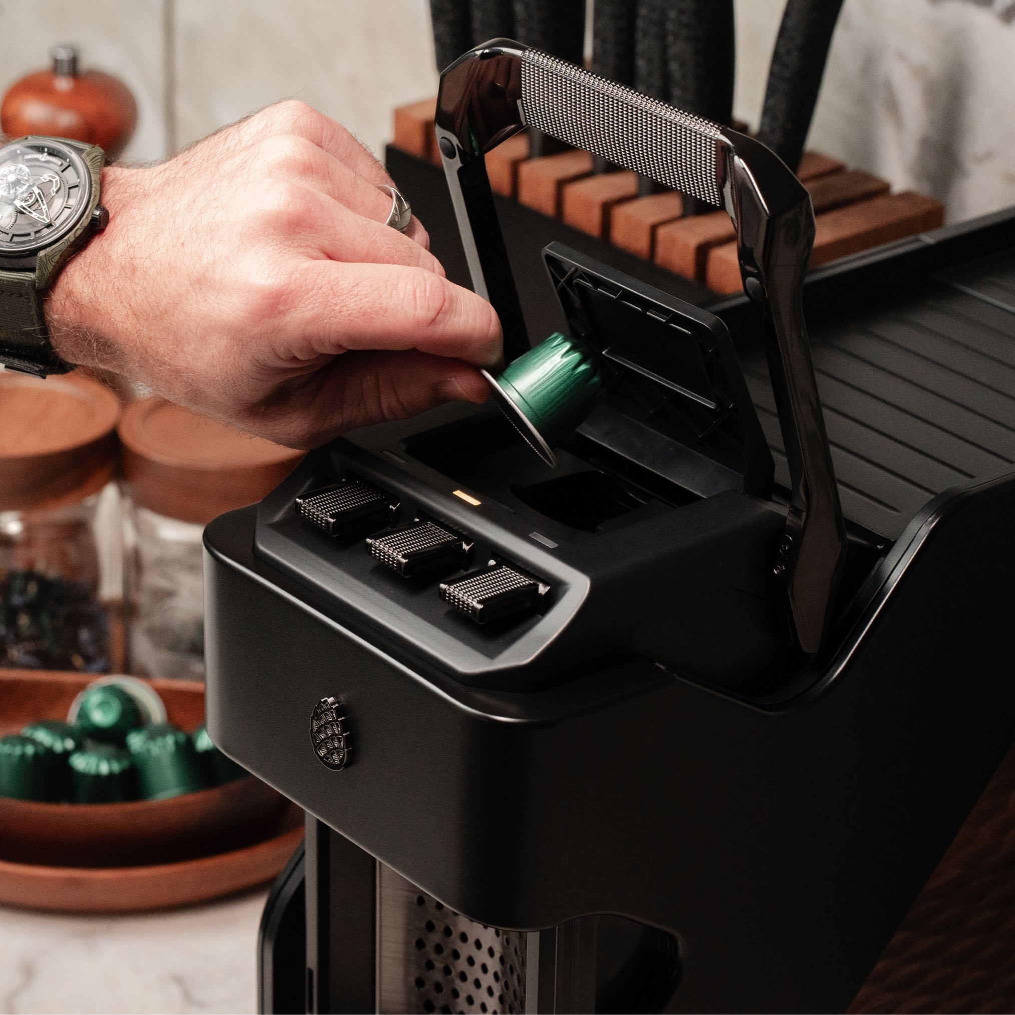 Milton Coffee Line1 Nespresso Compatible Brewer - Satin Black & Onyx