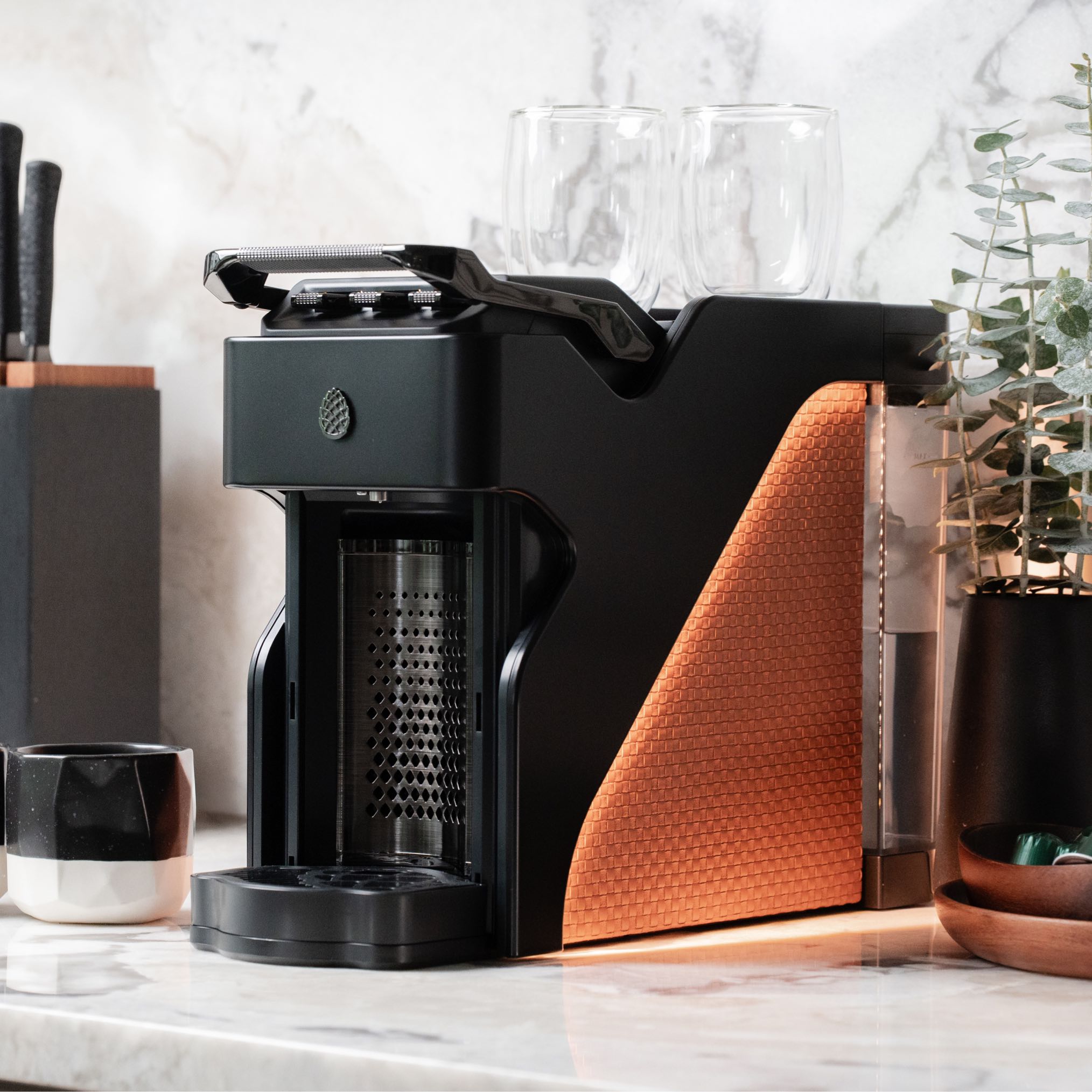 Milton Coffee Line1 Nespresso Compatible Brewer - Satin Black & Saddle